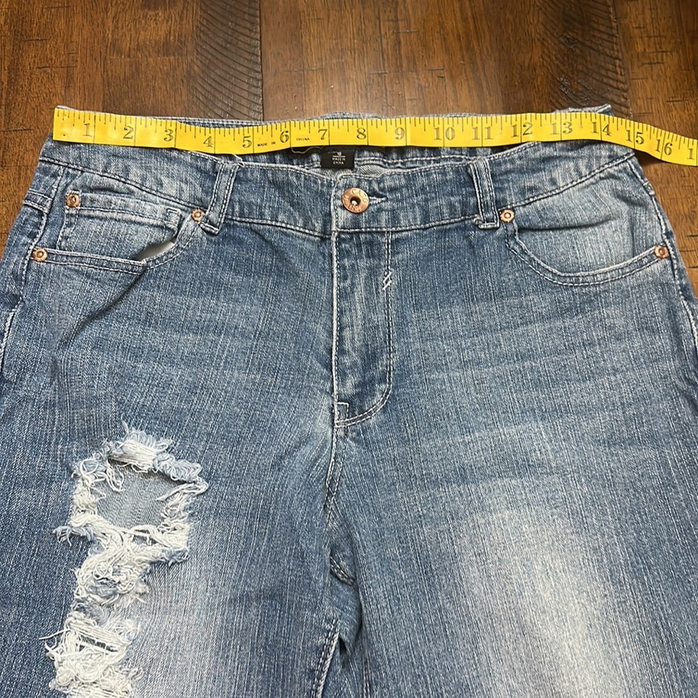 Jeans - Picture 8 of 11